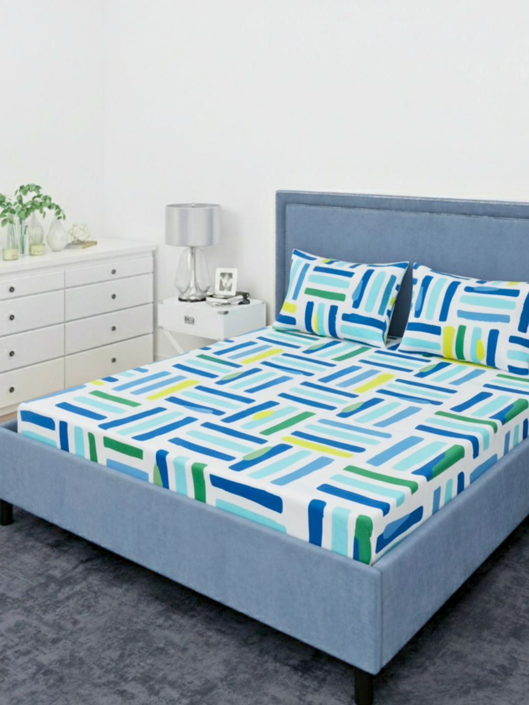 Premium hypoallergenic glace cotton digitally printed 3D Design/ Printed double bedsheet/ Kids Bedsheet/ White and Blue